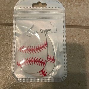 🎈NEW faux leather earrings-baseball
